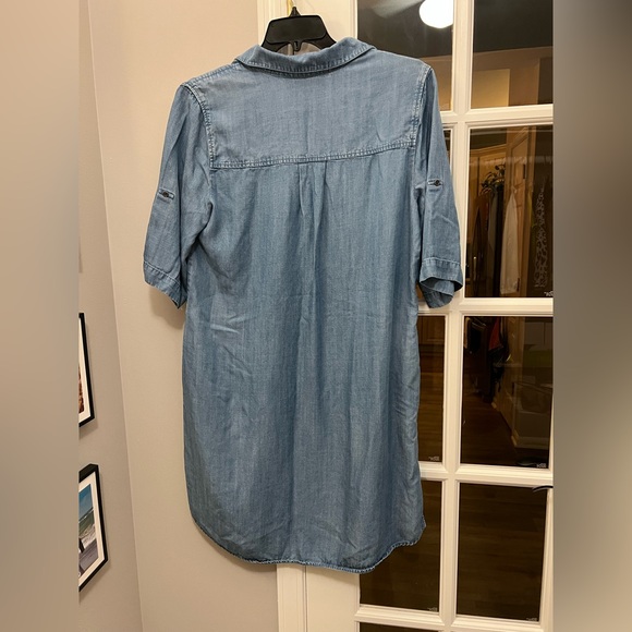 Chelsea & Theodore lightweight denim shirt dress with pockets sz L EUC - Picture 5 of 10
